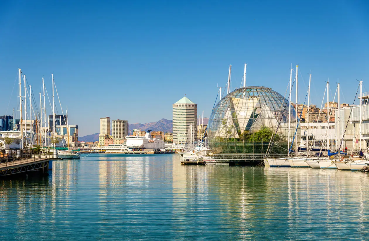 Il porto antico di Genova. Foto: Copyright © Sisterscom.com, Shutterstock