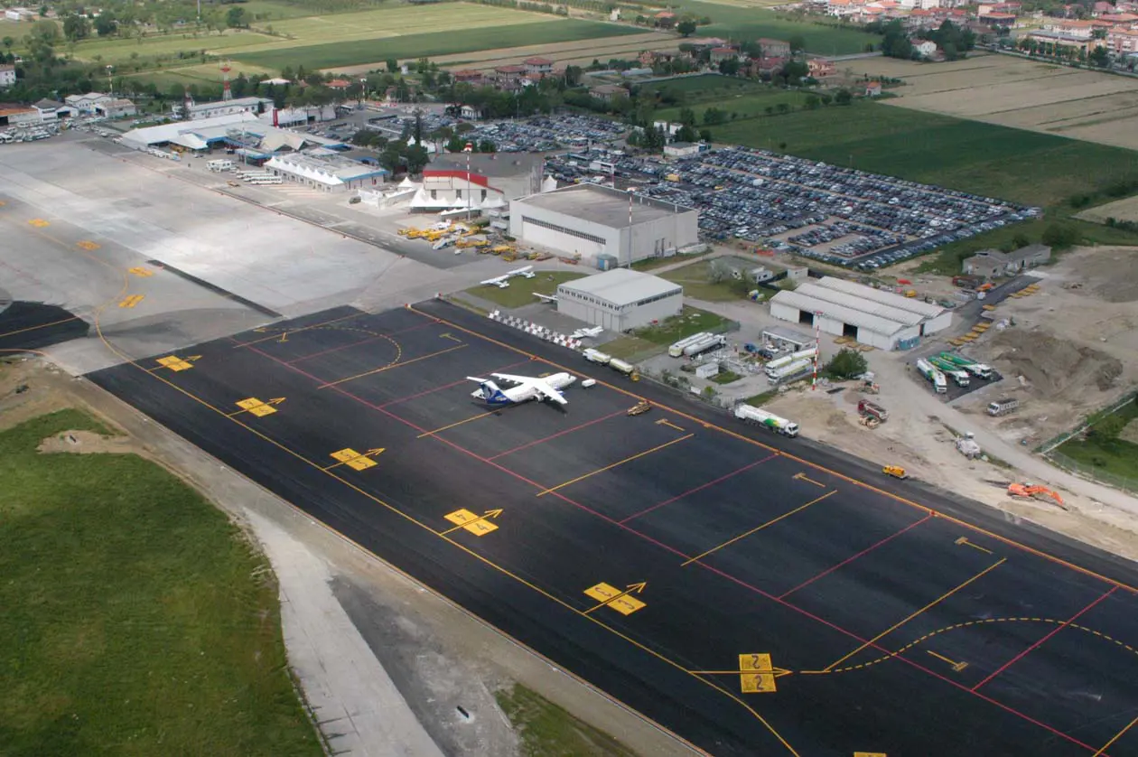Aeroporto di Forlì Copyright © F.A. S.r.l. 