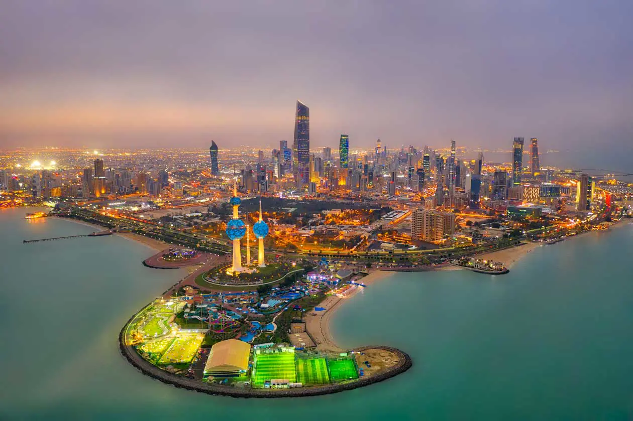 Kuwait City.&nbsp;Copyright ©&nbsp;Sisterscom.com /&nbsp;Depositphotos