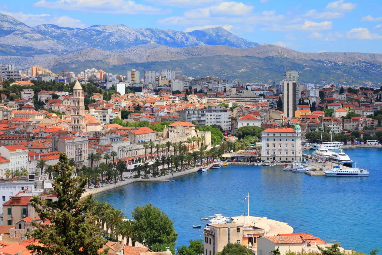Il lungomare di Spalato. Foto: Sisterscom.com, Shutterstock