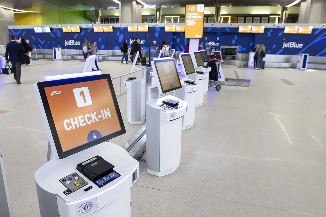 JetBlue Welcome Kiosk all'aeroporto di Boston (BOS) Foto: Copyright © JetBlue Press
