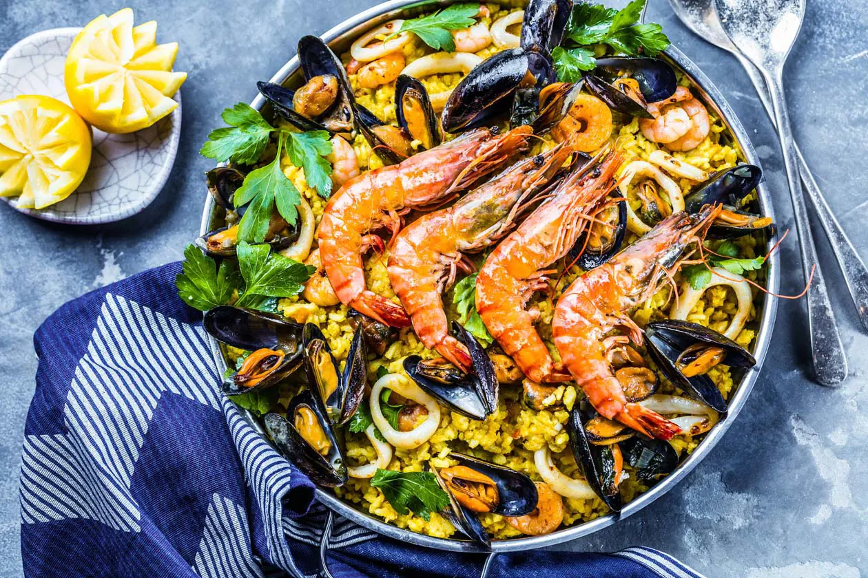 Paella Foto: Copyright © Sisterscom.com / Depositphotos