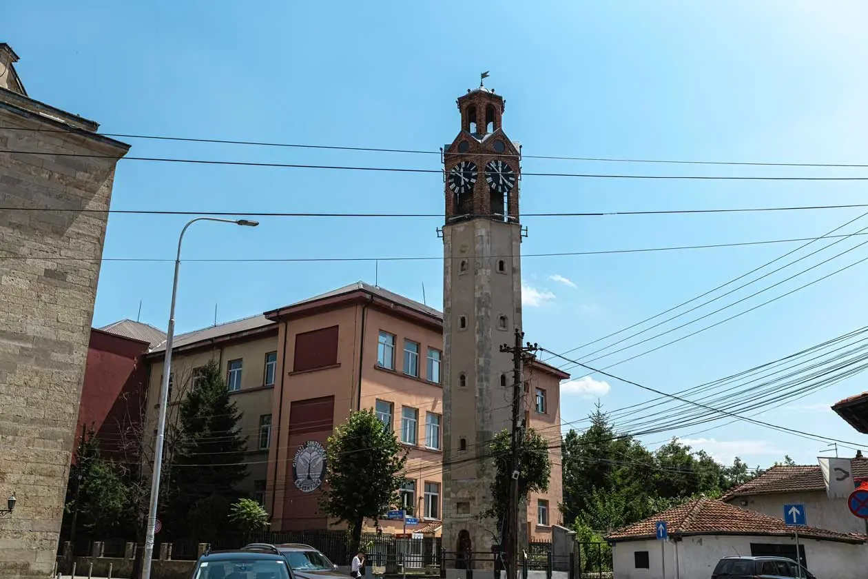 Torre dell'Orologio di Pristina Foto: Copyright © Sisterscom.com /&nbsp;Depositphotos