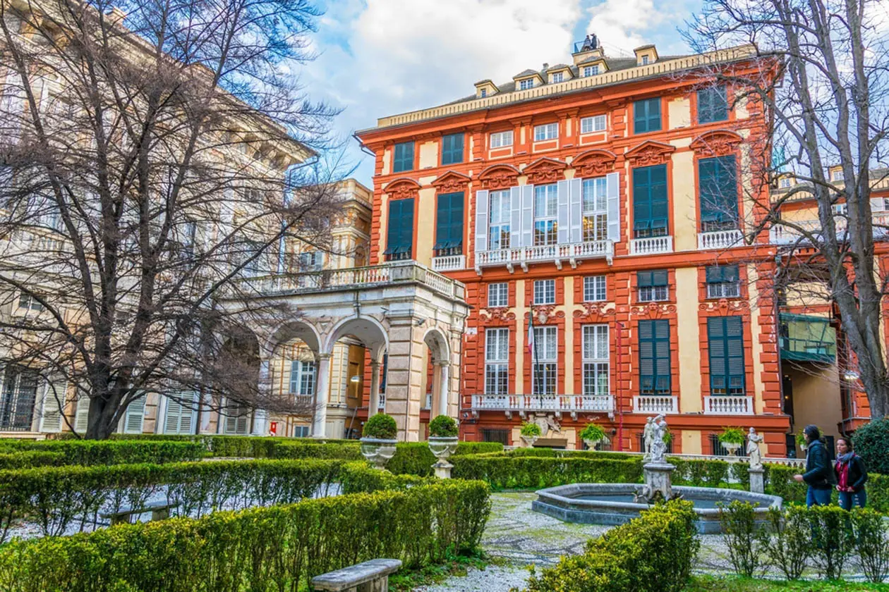 Genova. Palazzo Rosso. Foto: Copyright © Sisterscom.com, Shutterstock