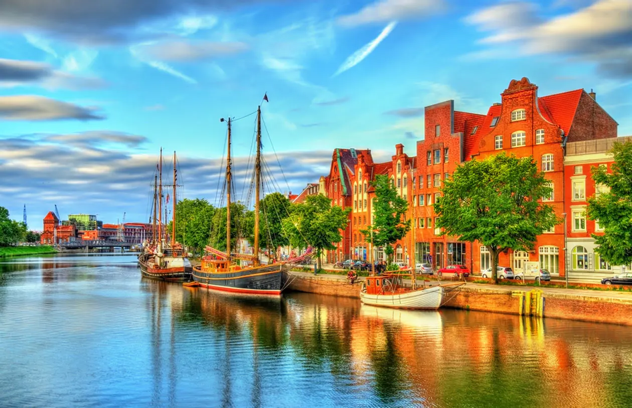 Trave River. Copyright © Sisterscom.com, Shutterstock