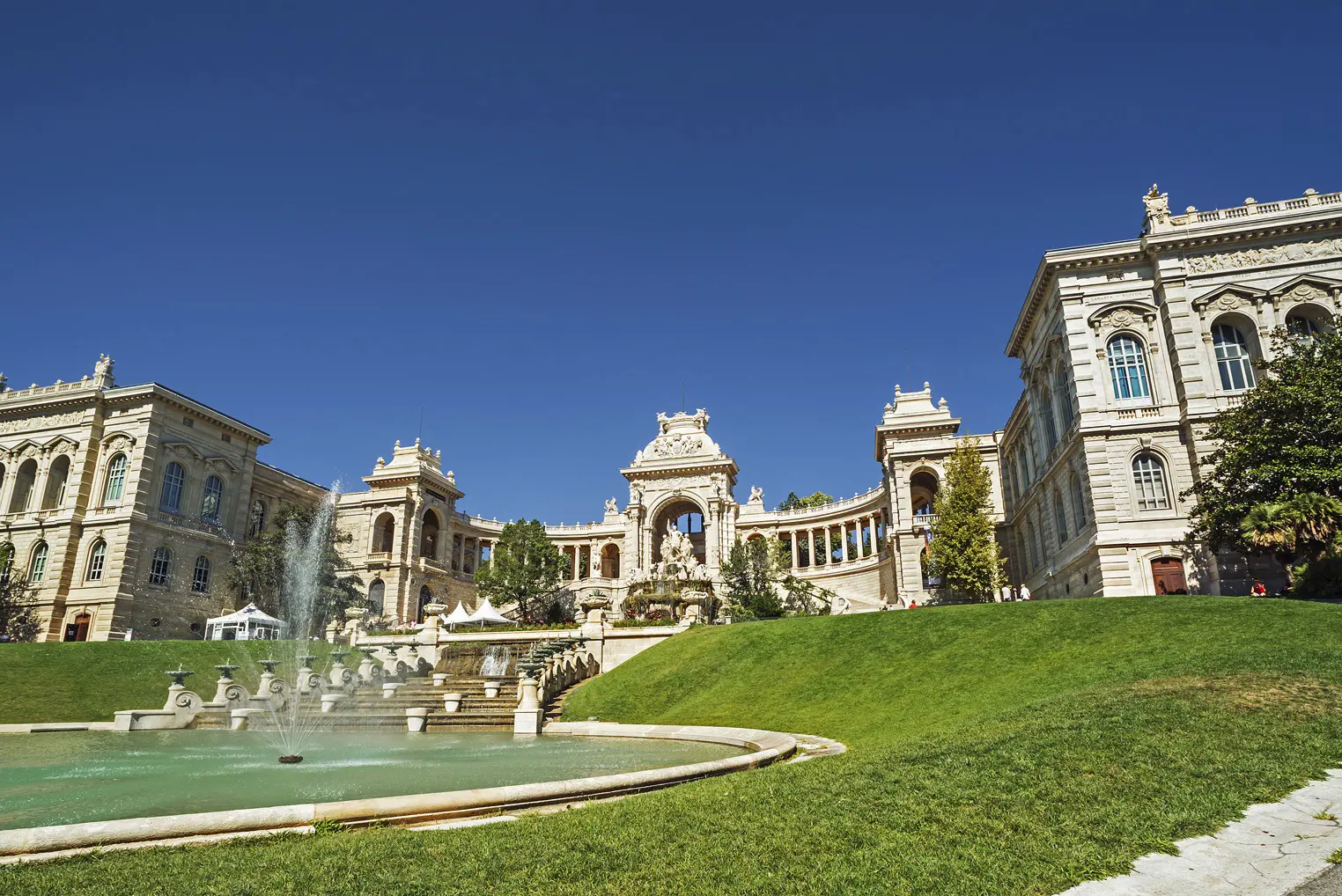 Palais Longchamp a Marsiglia Copyright © Sisterscom.com / Shutterstock