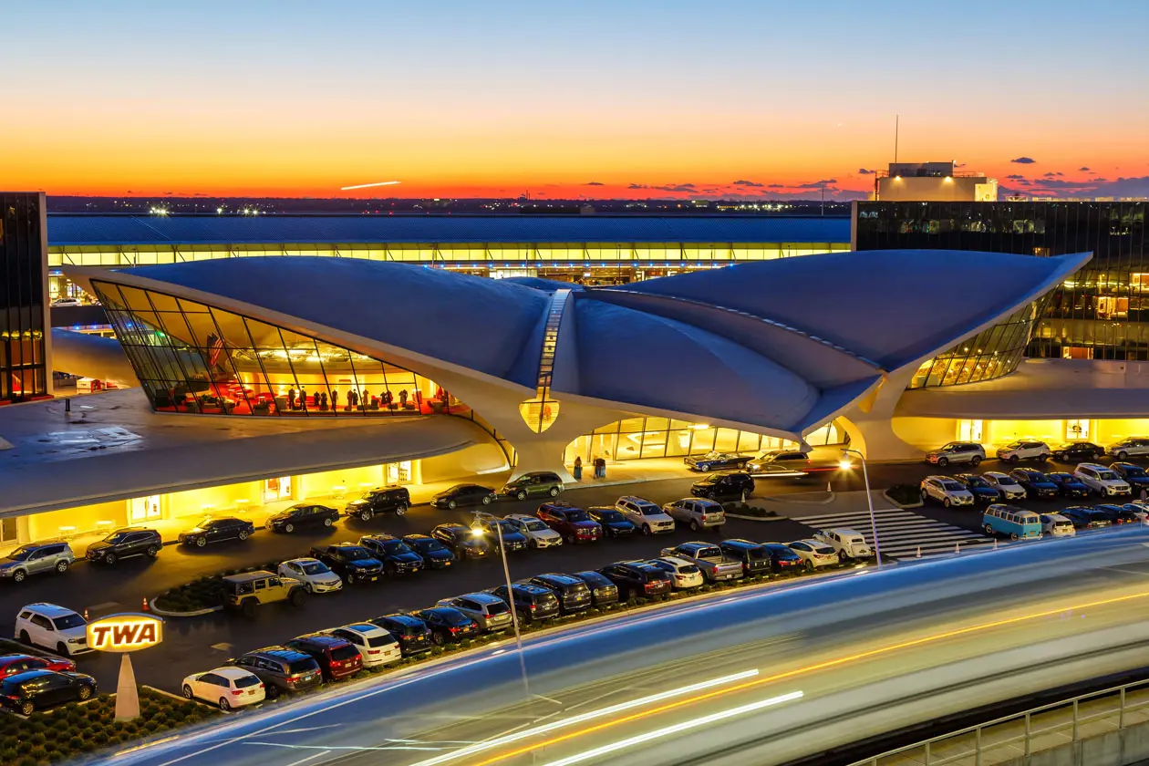 Aeroporto Internazionale John F. Kennedy Copyright © Sisterscom.com / Depositphotos