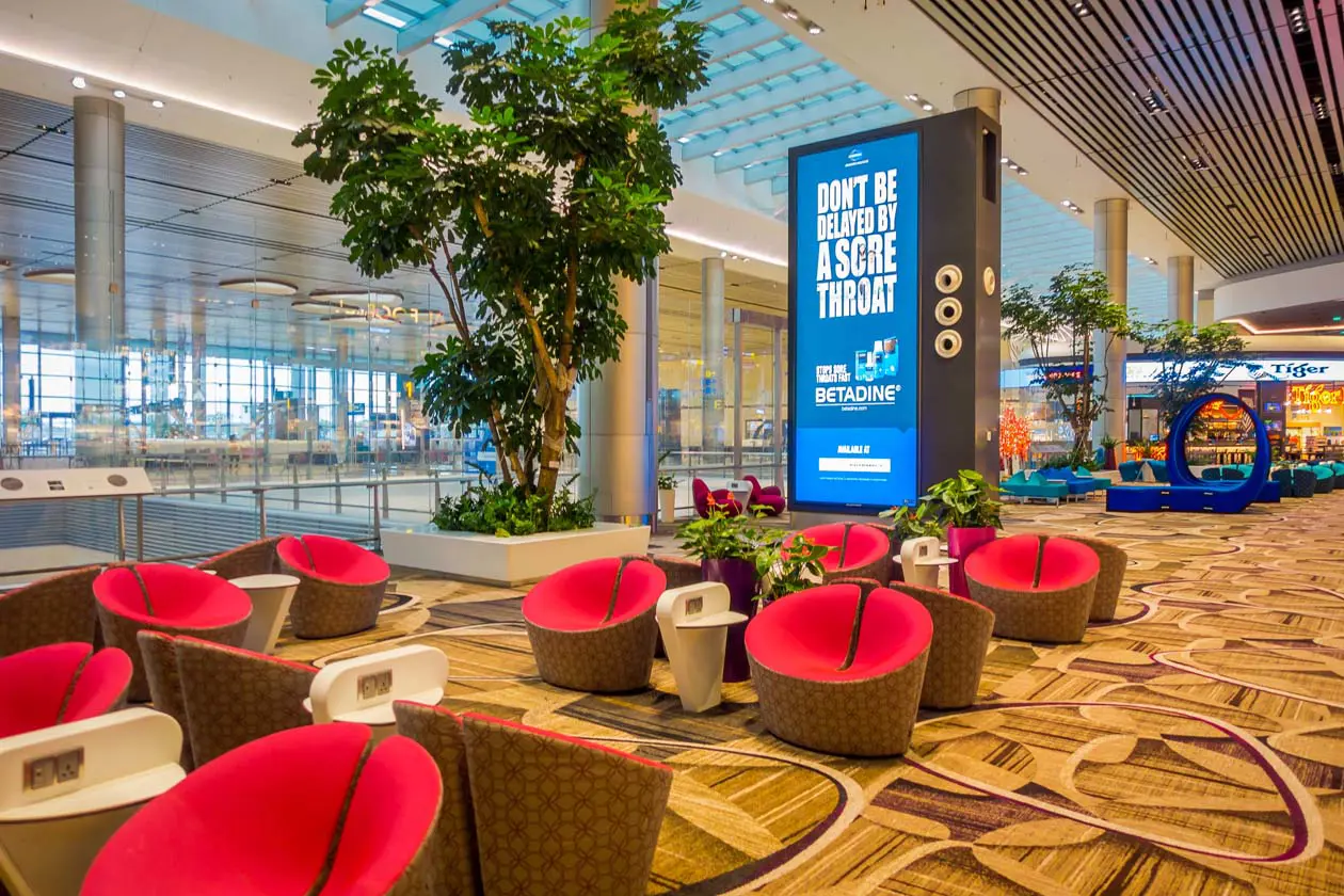 Aeroporto di Singapore Changi Foto: Copyright © Sisterscom.com / Depositphotos