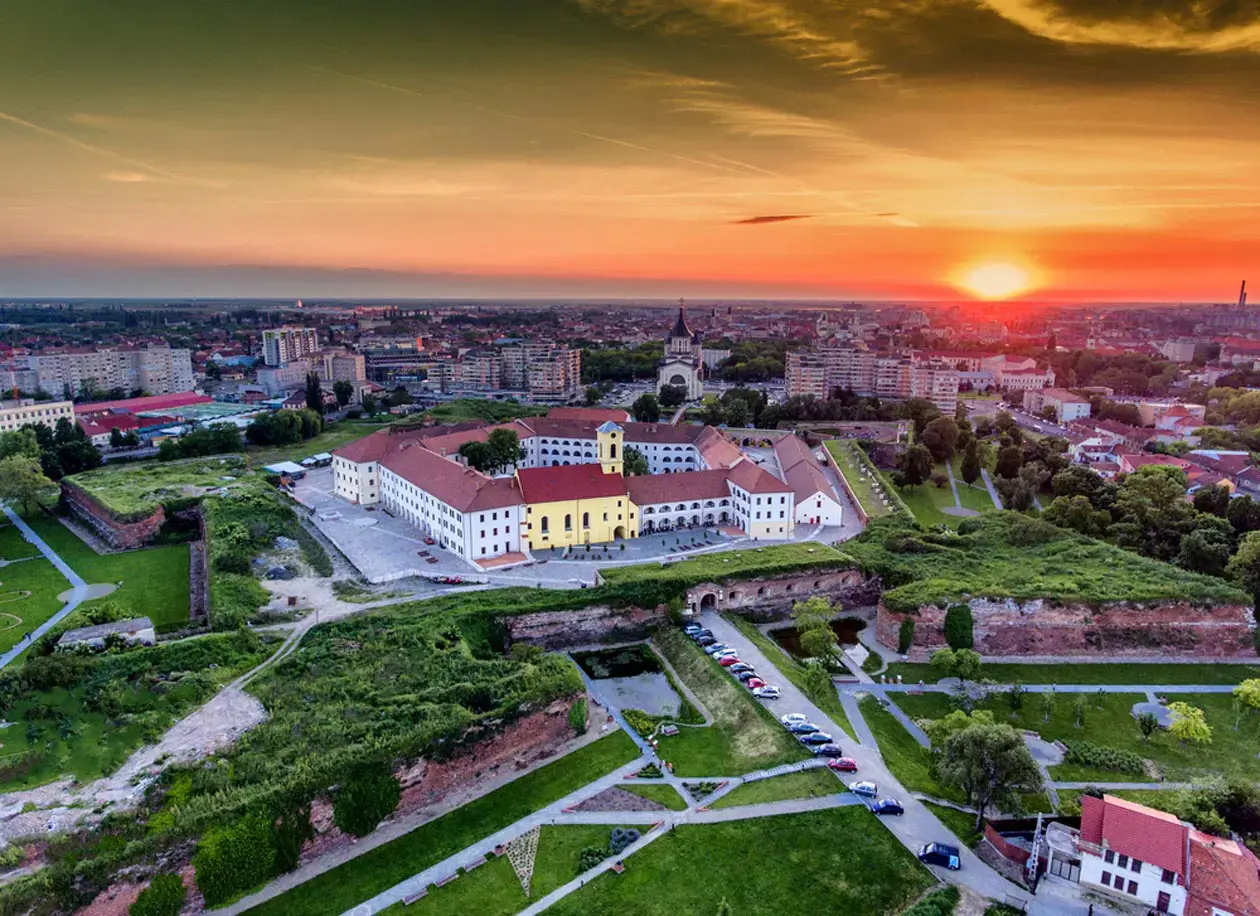 Oradea Foto:&nbsp;Copyright © Sisterscom.com /&nbsp;Shutterstock