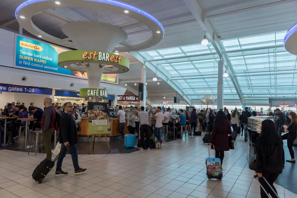 Aeroporto di Londra-Luton. Copyright © Sisterscom.com, Shutterstock