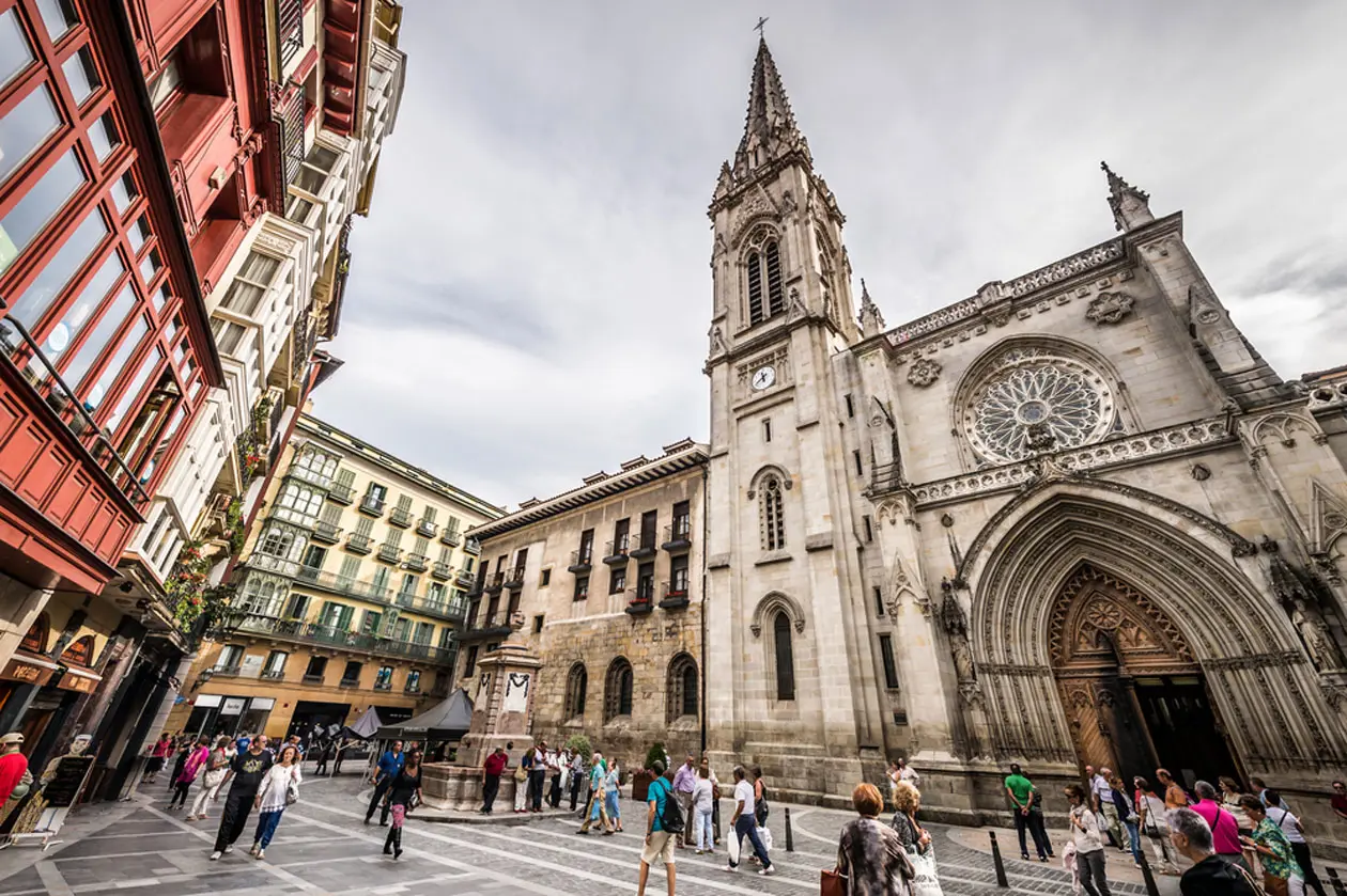 Catedral de Santiago. Foto: Sisterscom.com, Shutterstock