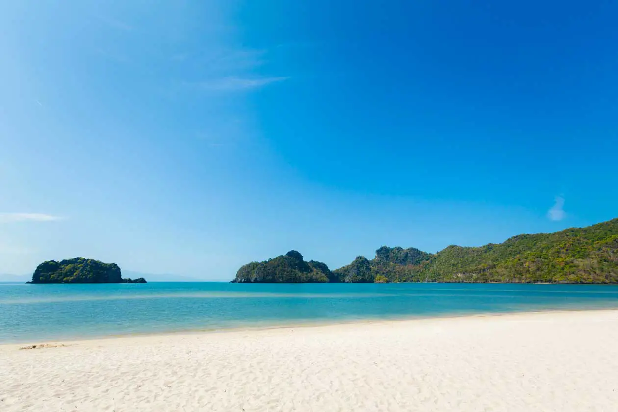 Spiaggia Tanjung Rhu, Langkawi, Malesia Foto: Copyright © Sisterscom.com / Depositphotos