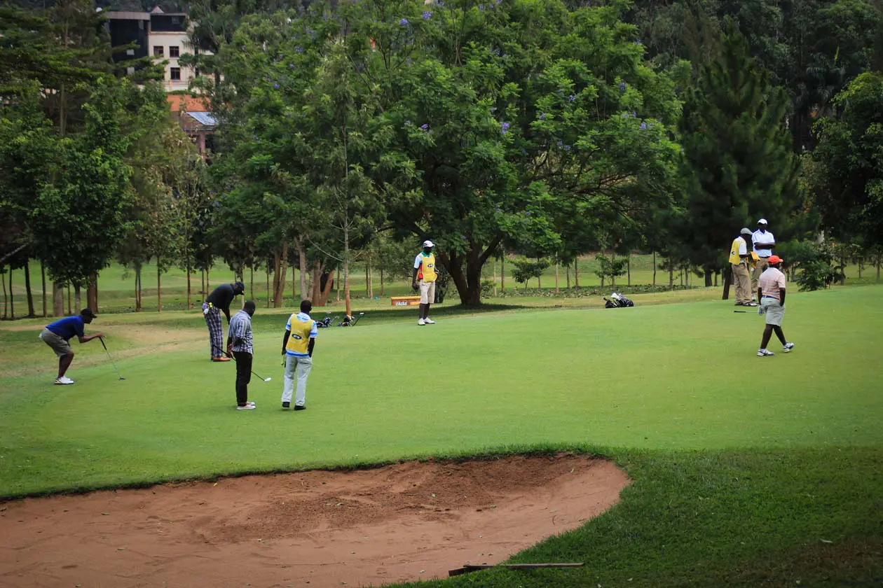 Golf a Nairobi Foto Copyright © Sisterscom.com / Depositphotos