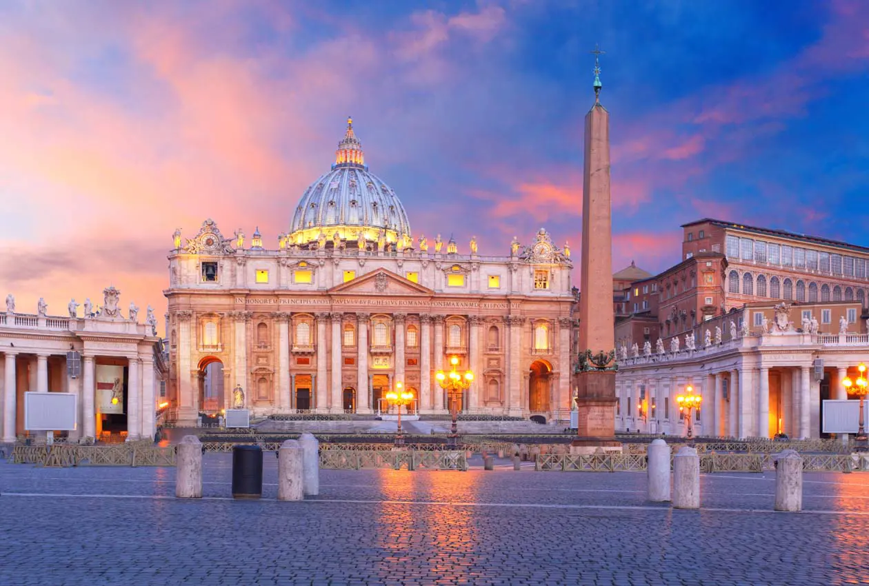 Basilica di San Pietro a Roma. Foto: Copyright © Sisterscom.com / Depositphotos