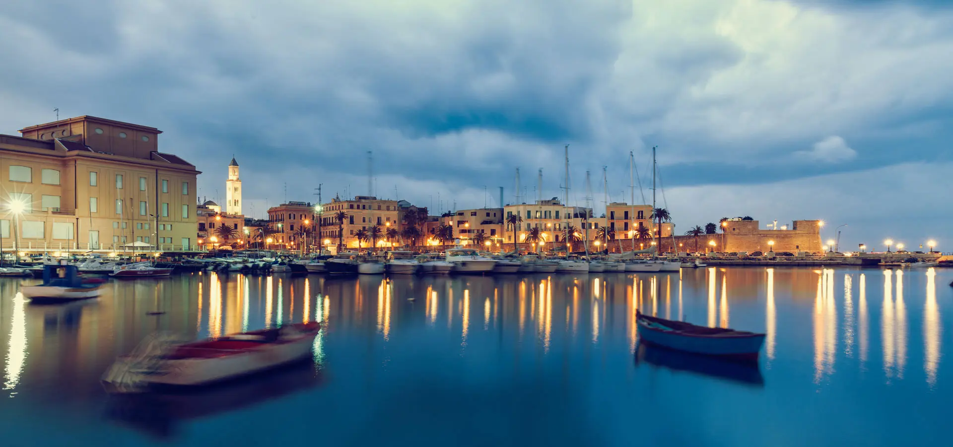 Bari Foto:&nbsp;Copyright ©&nbsp;Sisterscom.com /&nbsp;Shutterstock