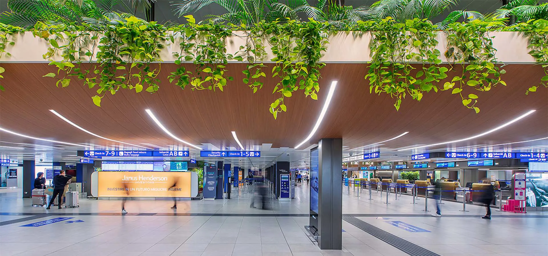 Milano Linate Airport, interno Copyright © SEA Spa