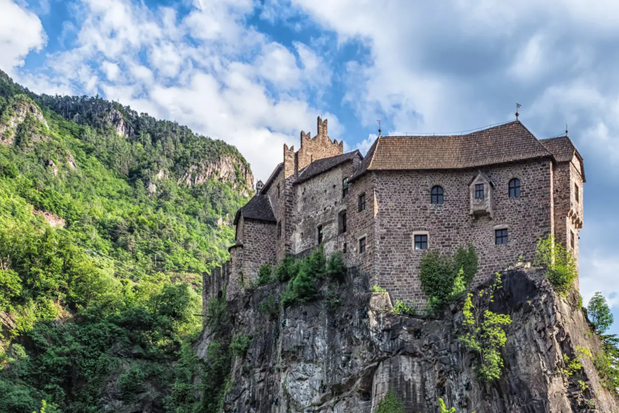 Castel Roncolo. Copyright © Sisterscom.com / Shutterstock