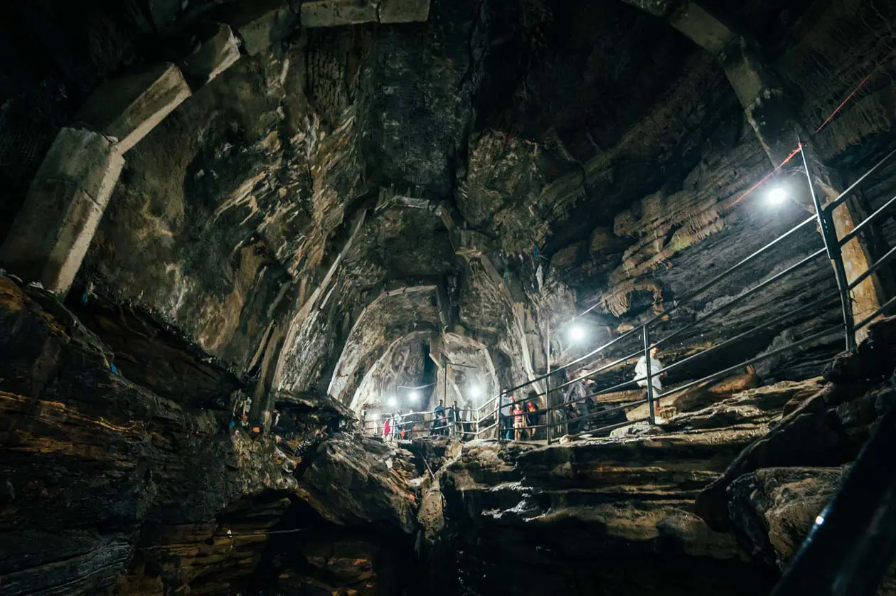 Gupteshwor Mahadev Cave, Pokhara, Nepal. Foto: Copyright © Sisterscom.com / Depositphotos