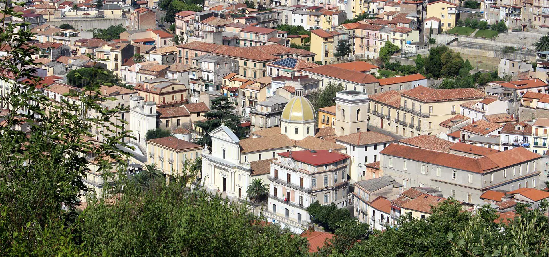 Cattedrale di Lamezia - Foto: Copyright © Sisterscom.com / vmedia84 / Shutterstock