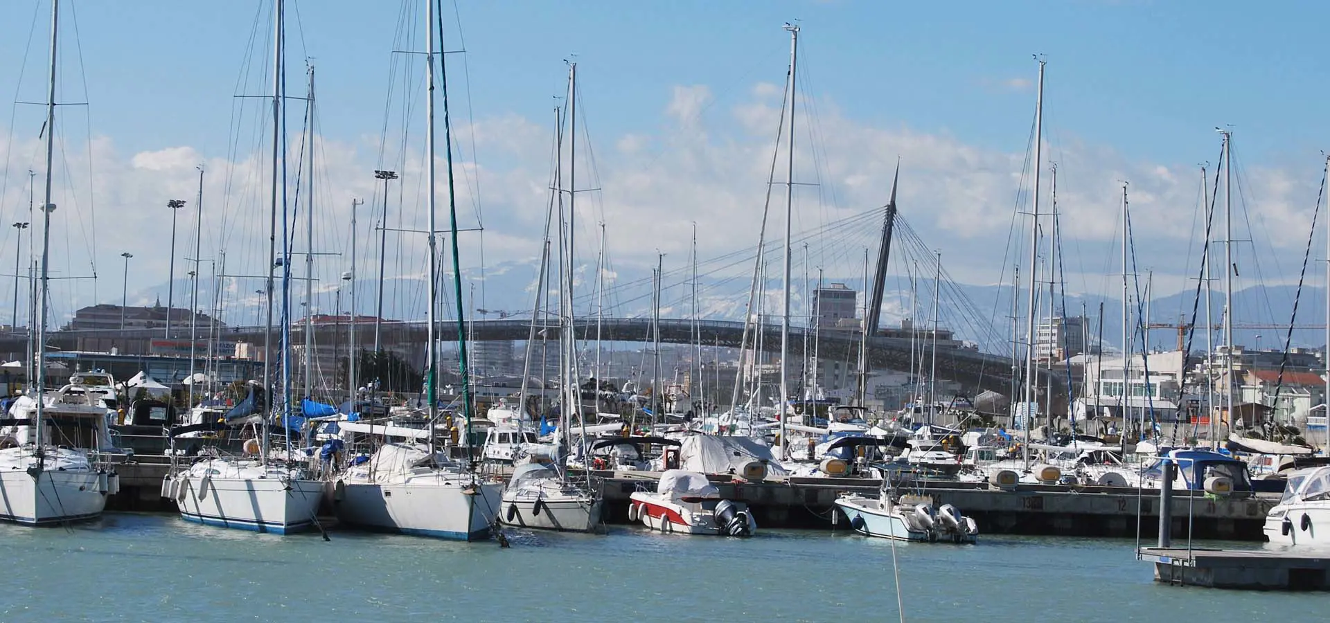 Pescara Foto: Copyright © Sisterscom.com / Shutterstock  