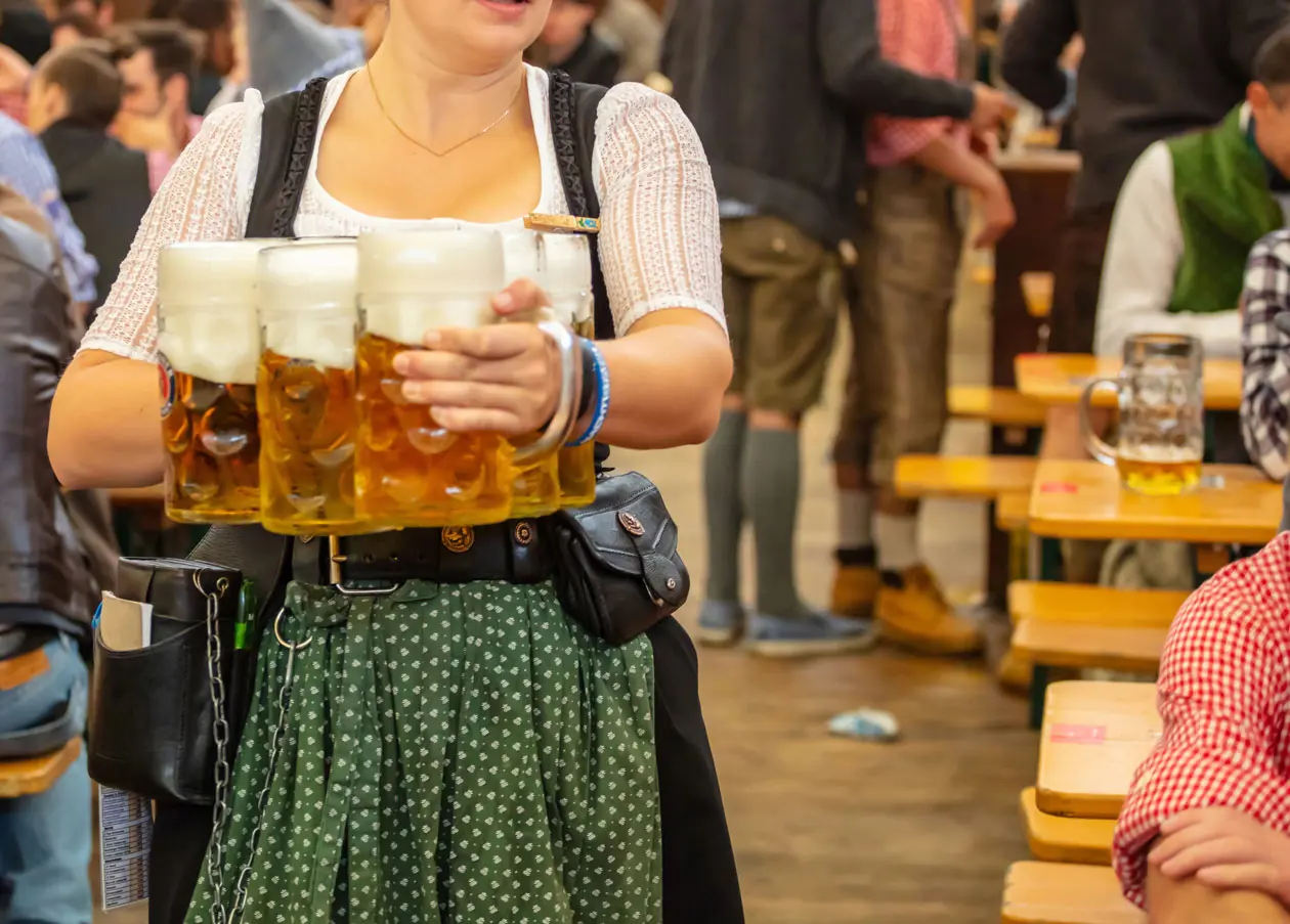 Oktoberfest Copyright © Sisterscom.com / Depositphotos