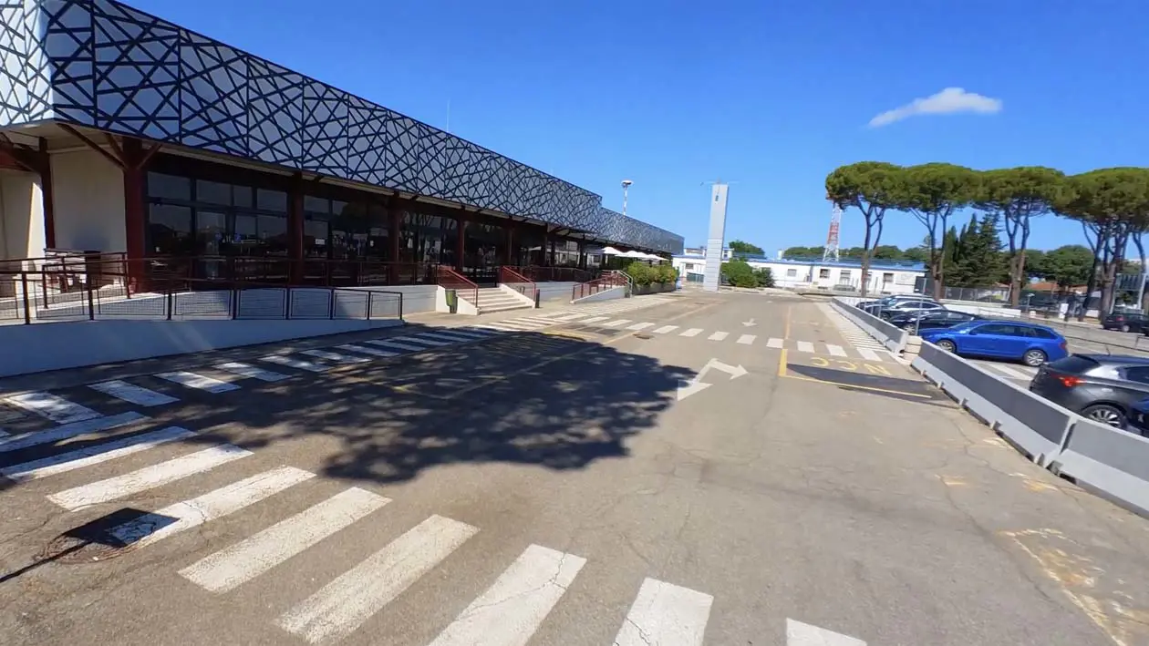 Aeroporto di Forlì Copyright © F.A. S.r.l. 