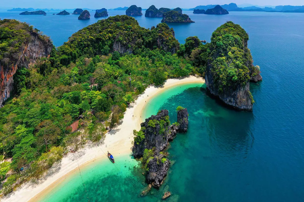 Isola Koh Hong, Krabi, Thailandia Foto: Copyright © Sisterscom.com / Depositphotos