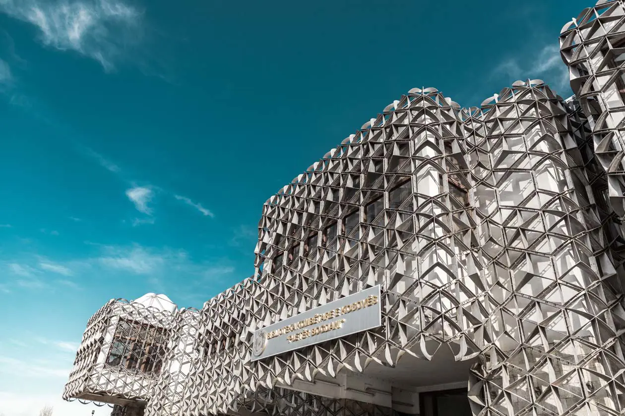 Biblioteca nazionale del Kosovo Foto: Copyright © Sisterscom.com /&nbsp;Depositphotos