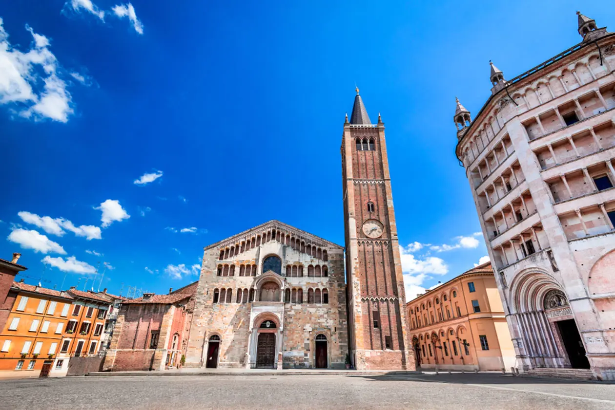 Piazza of Duomo. Parma. Photo: Copyright © Sisterscom.com / Shutterstock 