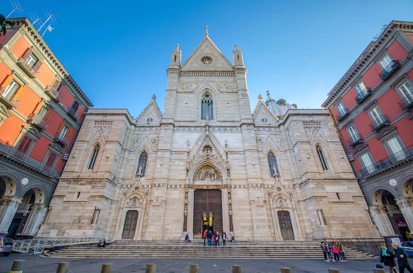 Duomo di Santa Maria Assunta a Napoli.