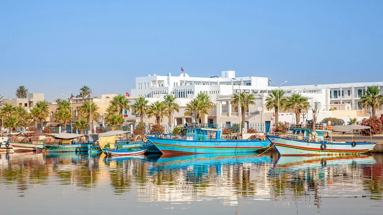 Hammamet Copyright © Sisterscom.com / Shutterstock