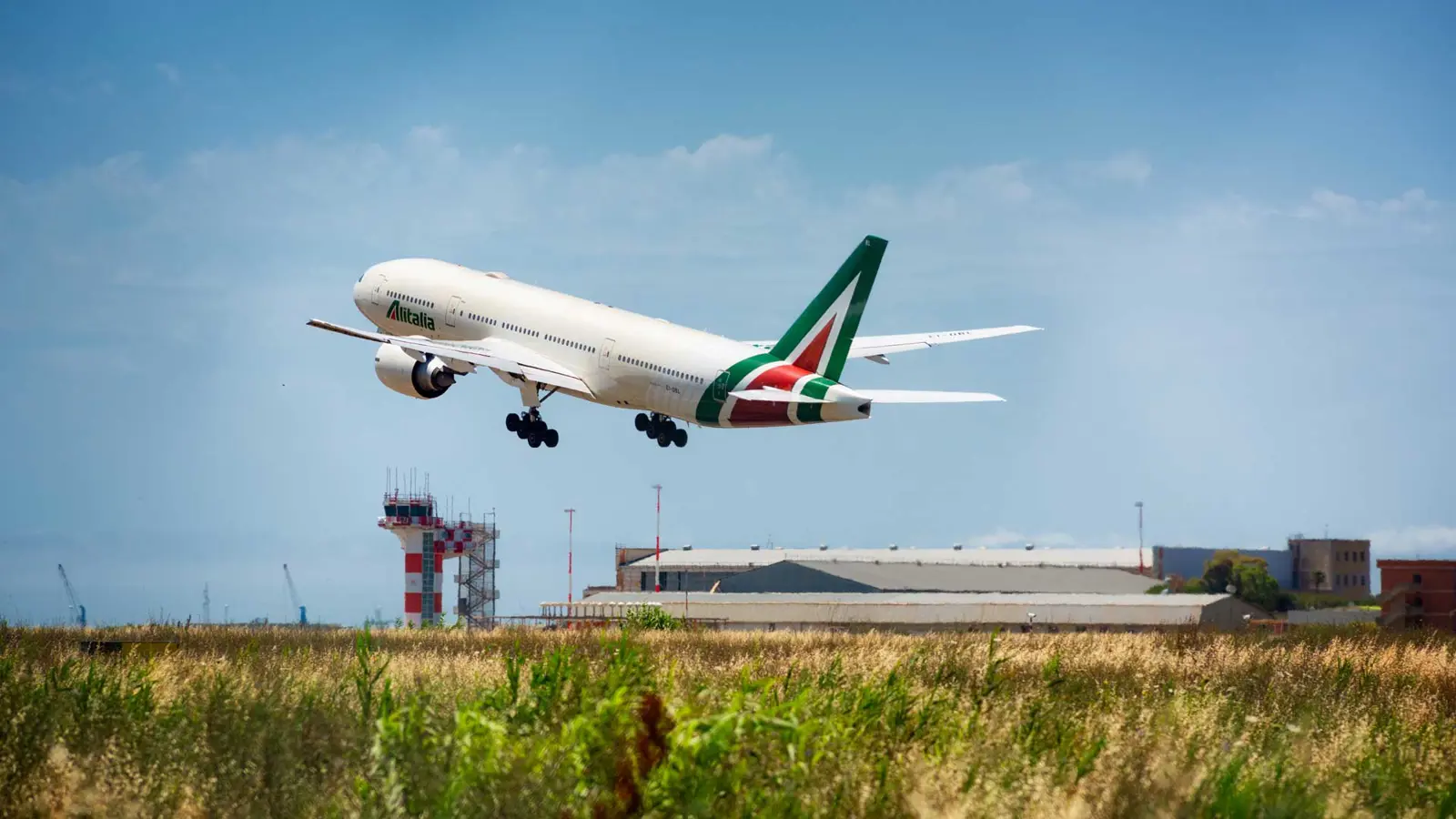 Aeroporto di Cagliari, Sardegna