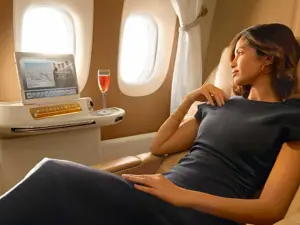 Emirates serve Dom Pérignon Rosé 2009 in First Class