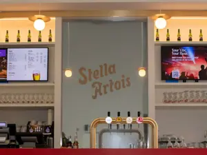 Café Artois opens at Brussels Airport