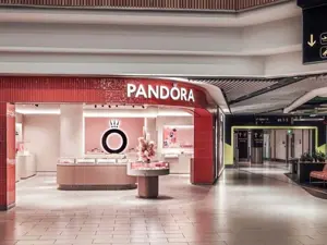 Pandora at London Gatwick Airport