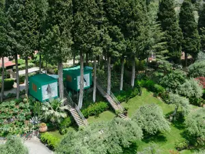 Nidi di benessere Dior tra gli alberi del Grand Hotel Timeo a Taormina