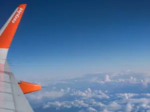 easyJet vola da Linate a Porto