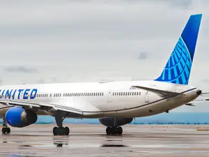 United Airlines flies from Olbia to New York Newark