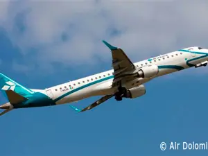 Air Dolomiti - Avion Tourism