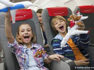 Austrian Airlines - Avion Tourism