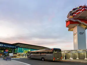 Aeroporti italiani oltre 230 milioni di passeggeri