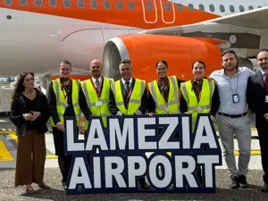 easyJet flies from Lamezia Terme to Paris