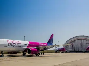 Wizz Air - Avion Tourism