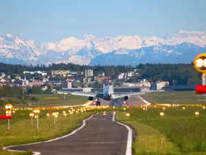 Zurich - Avion Tourism