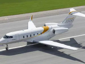 Millesimo jet super-midsize Challenger 3500 per Bombardier