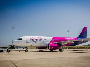 Wizz Air - Avion Tourism