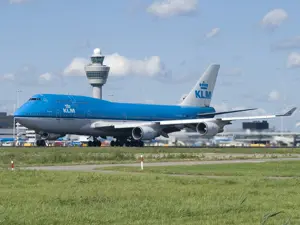 Amsterdam - Avion Tourism