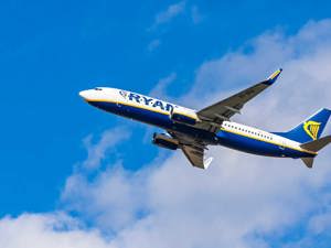 Ryanair lancia 5 nuove rotte da Alghero