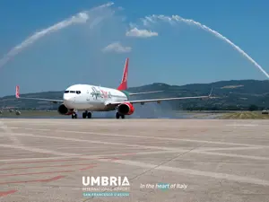 Decolla il primo collegamento da Perugia a Lamezia di Albastar