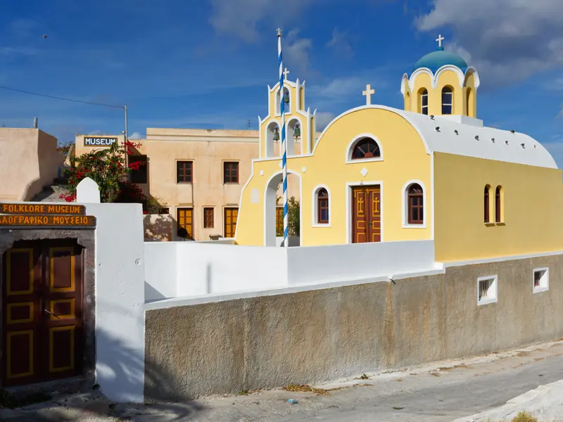 Santorini. Folklore Museum.